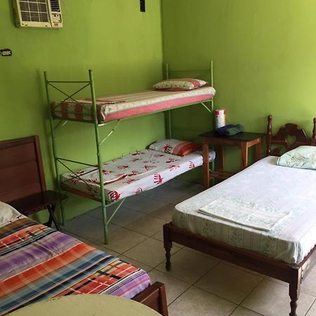 Hostal Camping Beach Salinas  Exterior foto