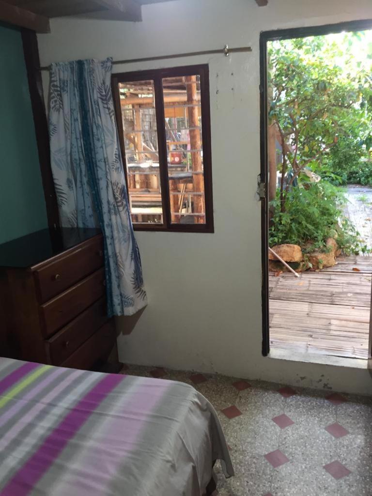 Hostal Camping Beach Salinas  Exterior foto
