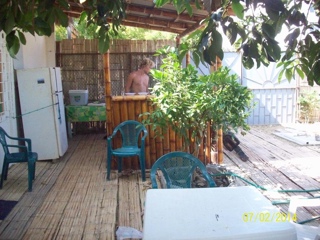 Hostal Camping Beach Salinas  Exterior foto
