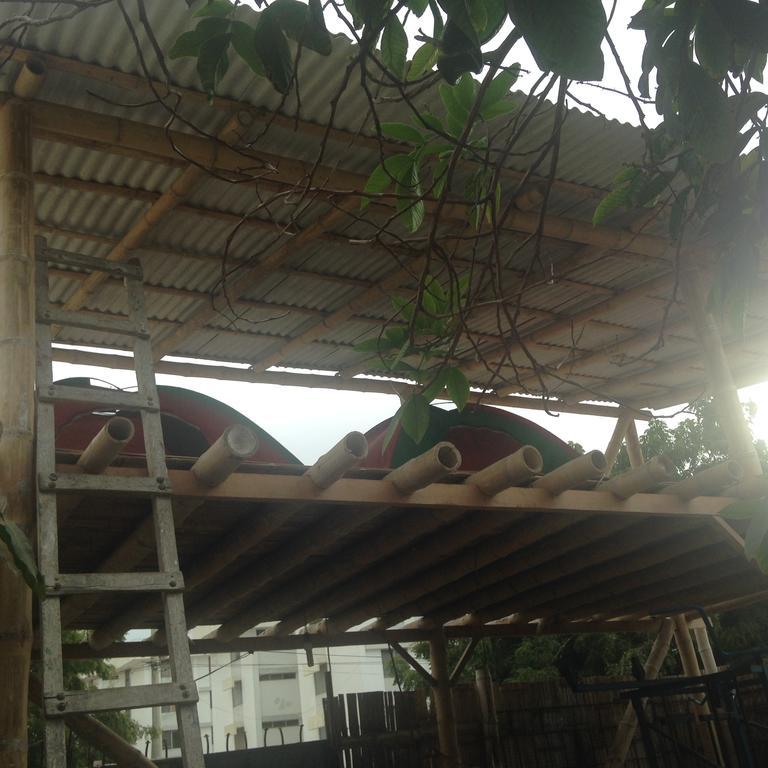 Hostal Camping Beach Salinas  Exterior foto