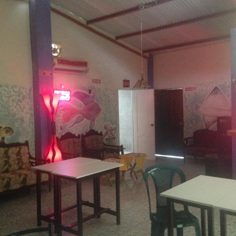 Hostal Camping Beach Salinas  Exterior foto